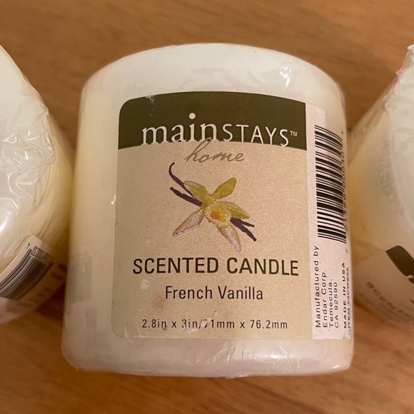 NWT Pillar Candles 2.8x3 - Picture 2 of 4